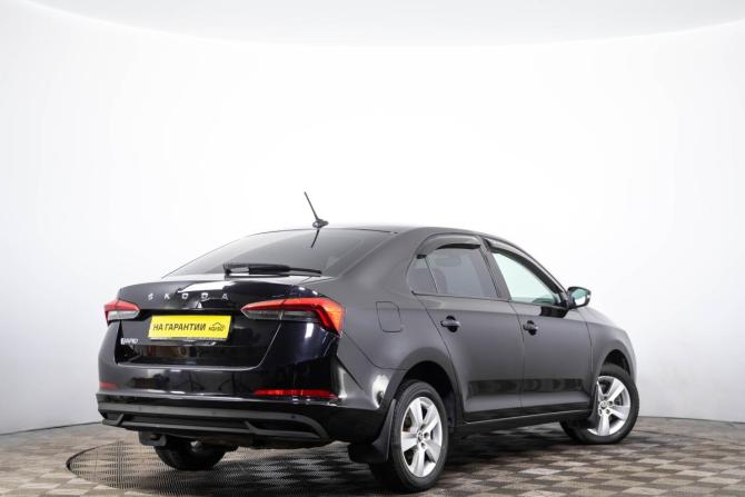 Skoda Rapid II с пробегом 2021 года, цена 1 559 000 рублей, 87834 км, лифтбек, Автокод Объявления