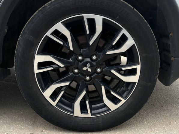 Mitsubishi Outlander III Рестайлинг 3 с пробегом 2021 года, цена 2 090 000 рублей, 149612 км, внедорожник, Автокод Объявления