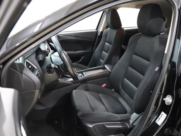 Mazda 6 III (GJ) Рестайлинг с пробегом 2015 года, цена 1 699 000 рублей, 183262 км, седан, Автокод Объявления