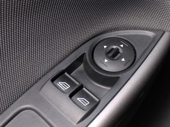 Ford Focus III с пробегом 2014 года, цена 859 000 рублей, 216500 км, хэтчбек, Автокод Объявления