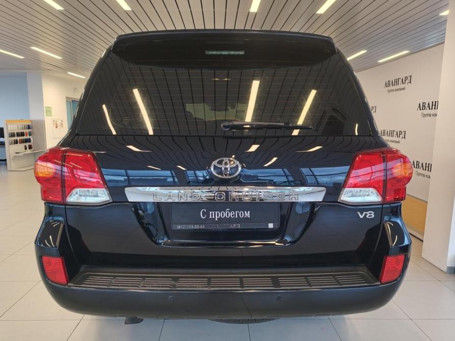 Toyota Land Cruiser 200 Series Рестайлинг 1 Санкт-Петербург  - изображение 4