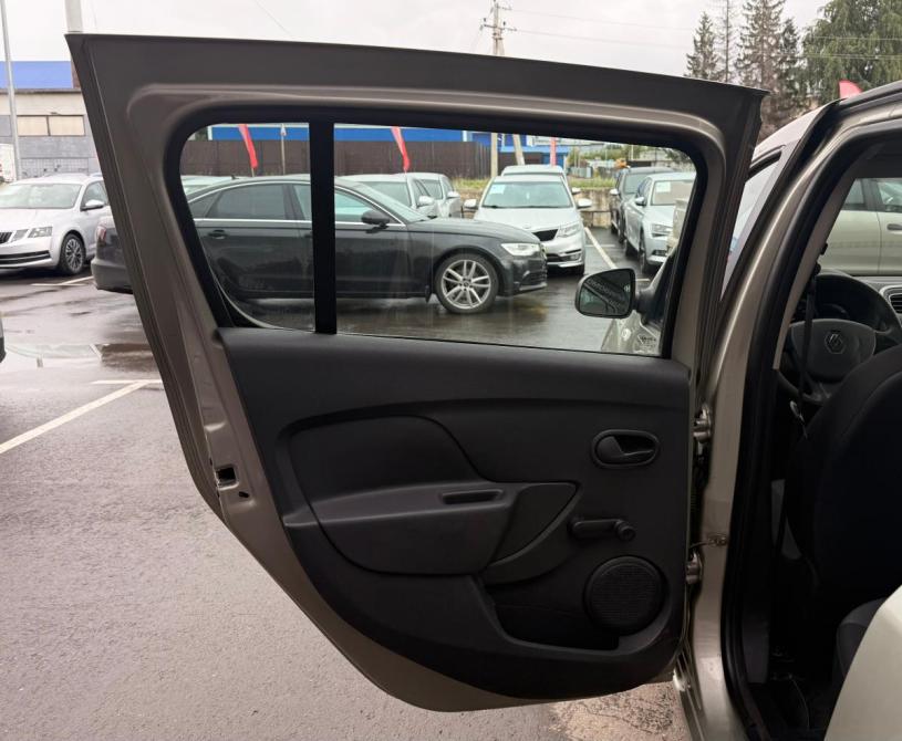 Renault Sandero II Альметьевск  - изображение 18
