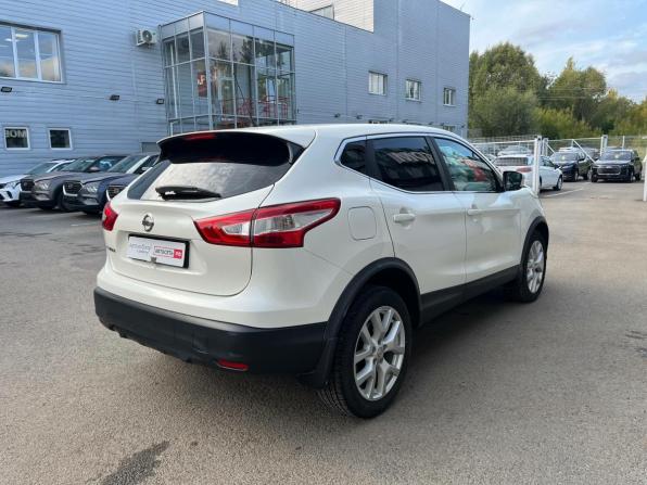 Nissan Qashqai II с пробегом 2016 года, цена 1 499 000 рублей, 132387 км, внедорожник, Автокод Объявления