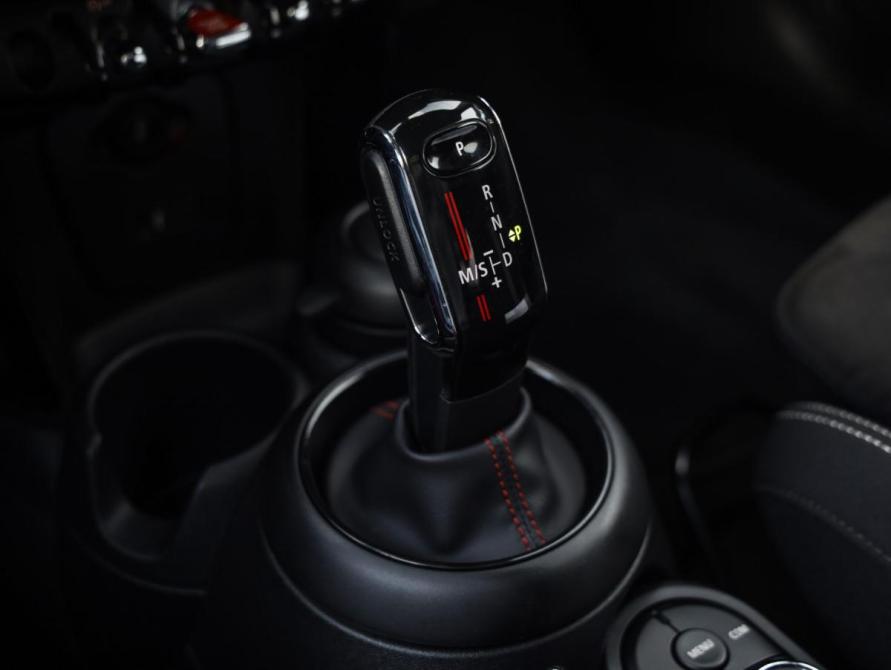 Mini Hatch III (F55/F56) Рестайлинг Санкт-Петербург  - изображение 20