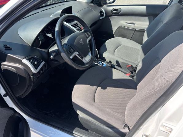 Peugeot 207i (Iran Khodro) с пробегом 2023 года, цена 1 400 000 рублей, 25200 км, хэтчбек, Автокод Объявления
