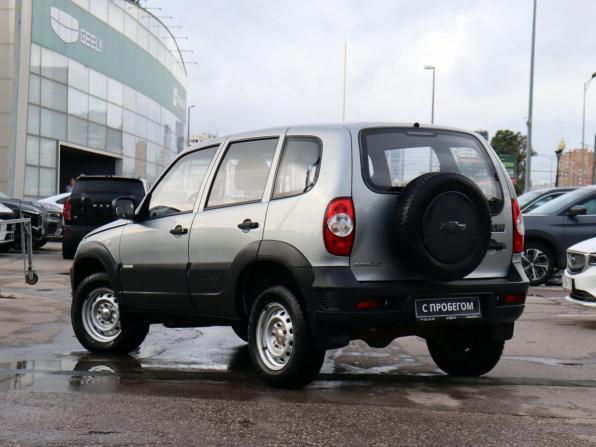 Chevrolet Niva I Рестайлинг с пробегом 2013 года, цена 500 000 рублей, 124118 км, внедорожник, Автокод Объявления