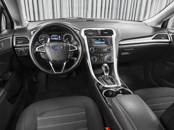 Ford Mondeo V с пробегом 2015 года, цена 1 114 000 рублей, 278152 км, седан, Автокод Объявления