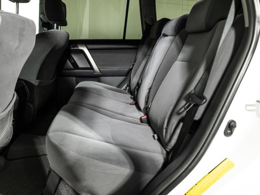 Toyota Land Cruiser Prado 150 Series Санкт-Петербург  - изображение 11