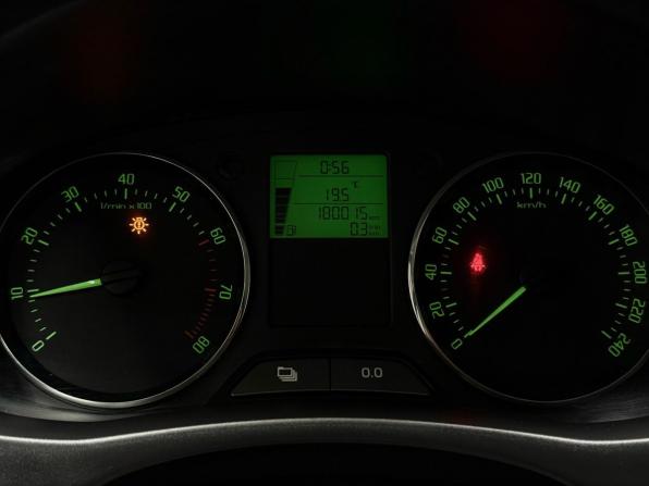 Skoda Fabia II Рестайлинг с пробегом 2014 года, цена 599 000 рублей, 180000 км, хэтчбек, Автокод Объявления