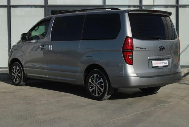 Hyundai Grand Starex I Рестайлинг 2 с пробегом 2020 года, цена 4 185 000 рублей, 137347 км, минивэн, Автокод Объявления