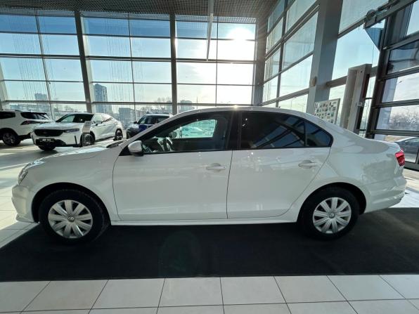 Volkswagen Jetta VI Рестайлинг с пробегом 2015 года, цена 995 000 рублей, 260240 км, седан, Автокод Объявления