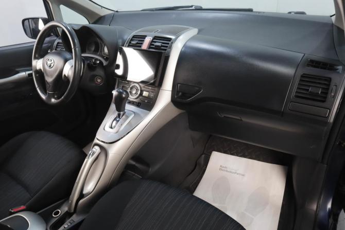 Toyota Auris I с пробегом 2007 года, цена 749 000 рублей, 223630 км, хэтчбек, Автокод Объявления