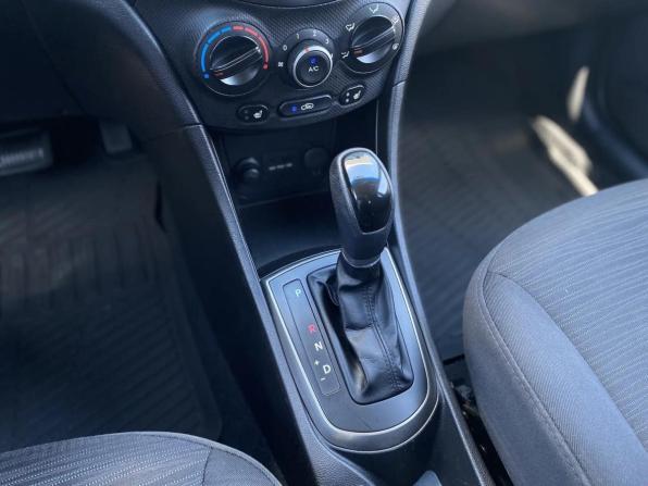 Hyundai Solaris I Рестайлинг с пробегом 2014 года, цена 949 000 рублей, 103819 км, седан, Автокод Объявления