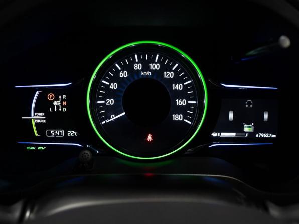 Honda Vezel I с пробегом 2014 года, цена 1 700 000 рублей, 122000 км, внедорожник, Автокод Объявления