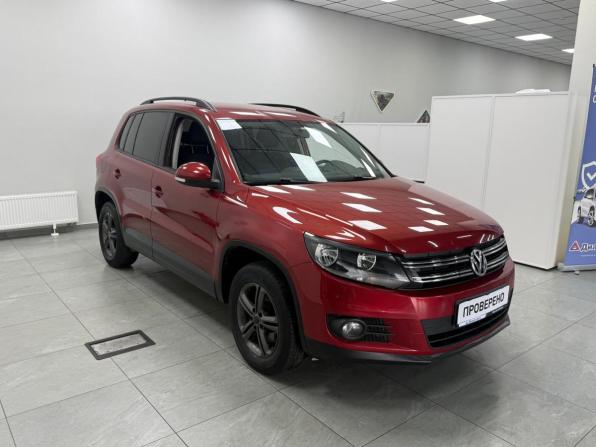 Volkswagen Tiguan I Рестайлинг с пробегом 2013 года, цена 980 000 рублей, 156000 км, внедорожник, Автокод Объявления
