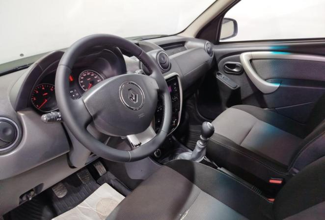 Renault Duster I с пробегом 2014 года, цена 915 000 рублей, 217878 км, внедорожник, Автокод Объявления