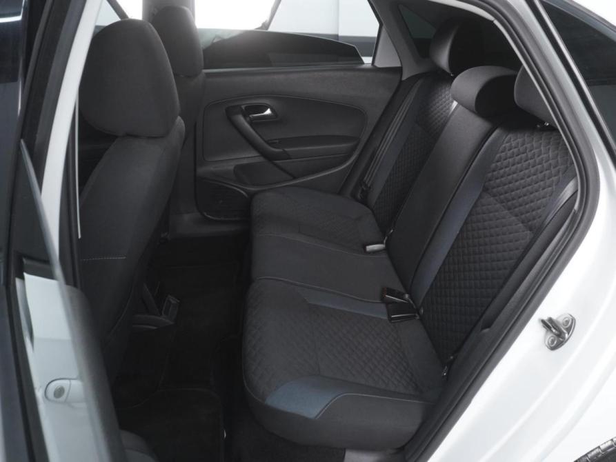 Volkswagen Polo V Рестайлинг Ростов-на-Дону  - изображение 9