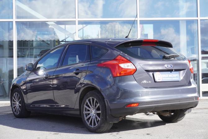 Ford Focus III с пробегом 2013 года, цена 735 000 рублей, 220674 км, хэтчбек, Автокод Объявления
