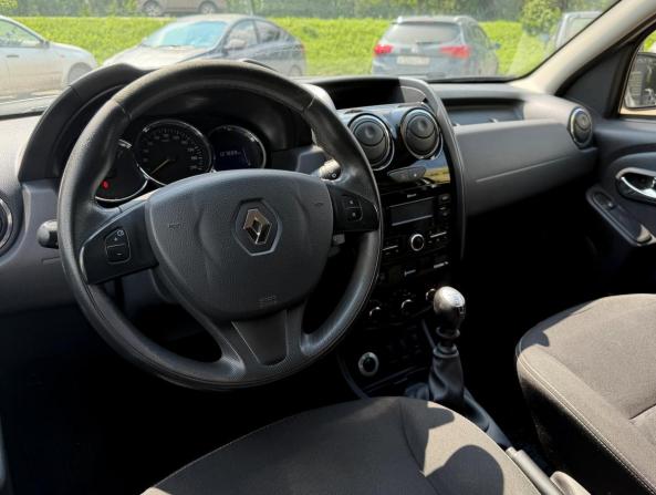 Renault Duster I Рестайлинг с пробегом 2017 года, цена 995 000 рублей, 128000 км, внедорожник, Автокод Объявления