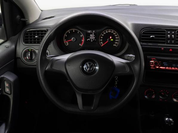 Volkswagen Polo V Рестайлинг с пробегом 2016 года, цена 1 070 000 рублей, 163937 км, седан, Автокод Объявления