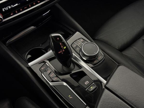 BMW 5 серии VII (G30/G31/G38) с пробегом 2019 года, цена 3 100 000 рублей, 124400 км, седан, Автокод Объявления