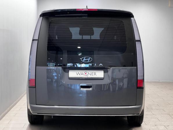 Hyundai Staria I с пробегом 2025 года, цена 6 149 000 рублей, 17571 км, минивэн, Автокод Объявления