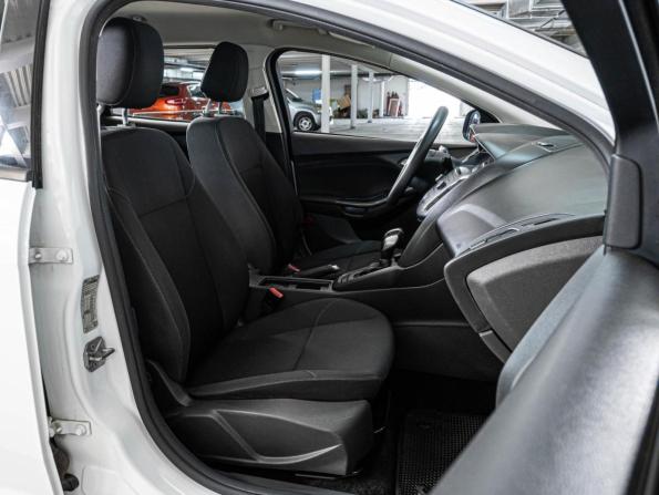 Ford Focus III Рестайлинг с пробегом 2017 года, цена 930 000 рублей, 213974 км, универсал, Автокод Объявления