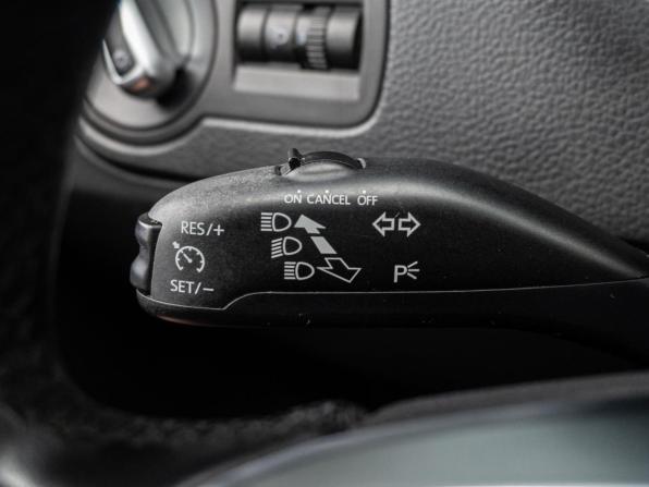Volkswagen Polo V Рестайлинг с пробегом 2018 года, цена 1 445 000 рублей, 135392 км, седан, Автокод Объявления