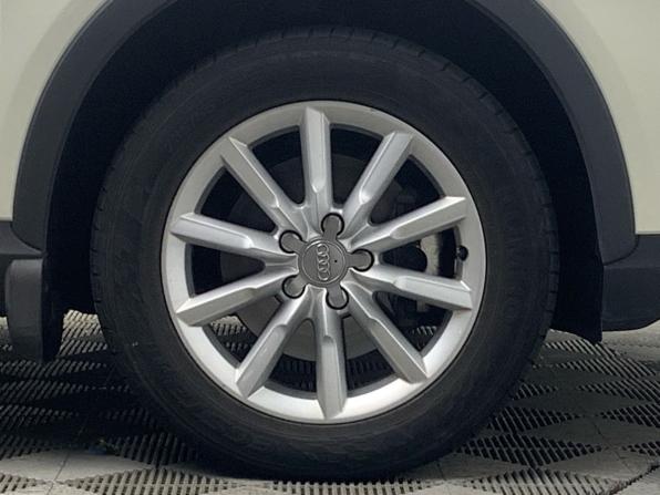 Audi Q3 I (8U) с пробегом 2012 года, цена 1 629 000 рублей, 119558 км, внедорожник, Автокод Объявления