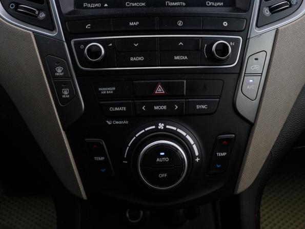 Hyundai Santa Fe III Рестайлинг с пробегом 2016 года, цена 2 119 000 рублей, 247421 км, внедорожник, Автокод Объявления