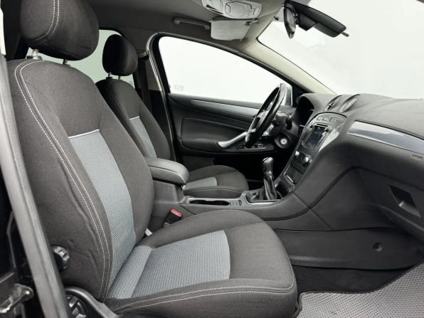Ford Mondeo IV Рестайлинг с пробегом 2012 года, цена 850 000 рублей, 231547 км, седан, Автокод Объявления