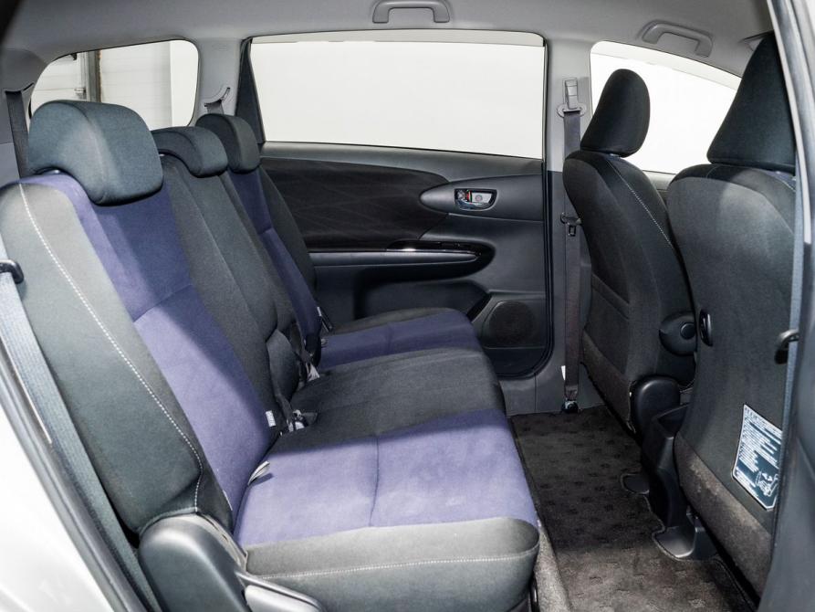 Toyota Wish II Рестайлинг Чита  - изображение 6