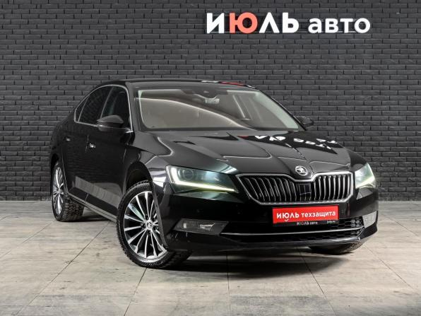 Skoda Superb III с пробегом 2017 года, цена 2 320 000 рублей, 150675 км, лифтбек, Автокод Объявления