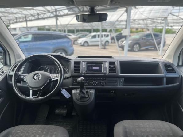 Volkswagen Caravelle T6 с пробегом 2016 года, цена 2 692 000 рублей, 267002 км, минивэн, Автокод Объявления