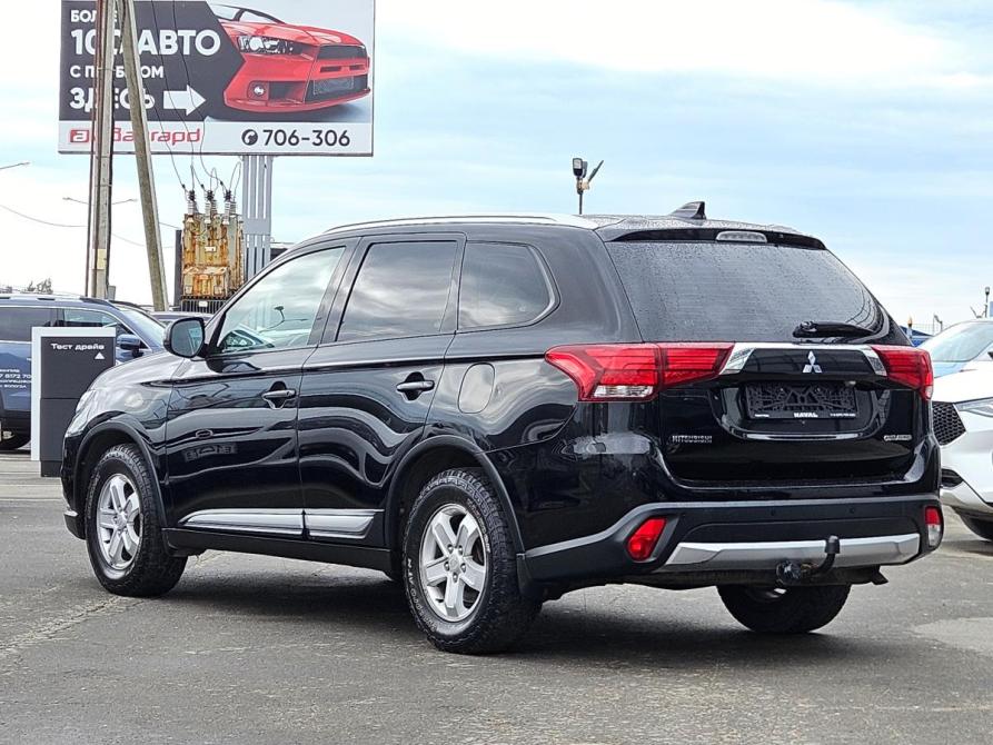 Mitsubishi Outlander III Рестайлинг 2 Вологда  - изображение 7