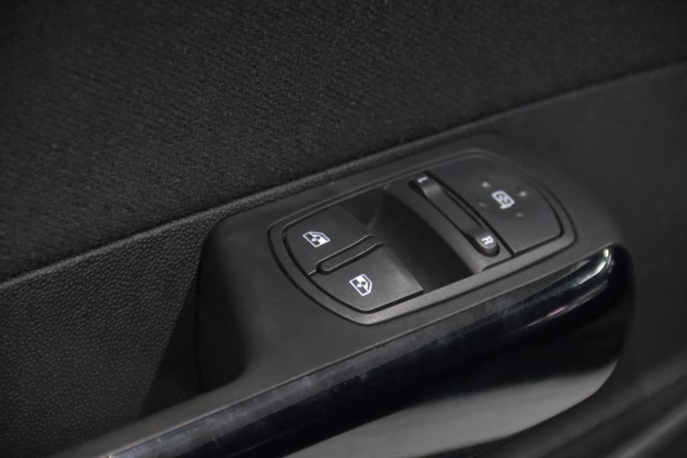 Opel Corsa D Рестайлинг II Сургут  - изображение 16