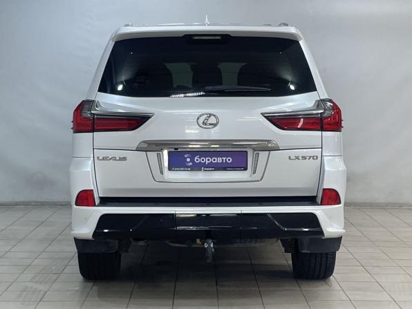Lexus LX III Рестайлинг 2 с пробегом 2017 года, цена 7 950 000 рублей, 141241 км, внедорожник, Автокод Объявления