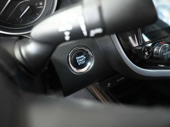 Toyota Camry VIII (XV70) с пробегом 2019 года, цена 2 579 900 рублей, 175654 км, седан, Автокод Объявления
