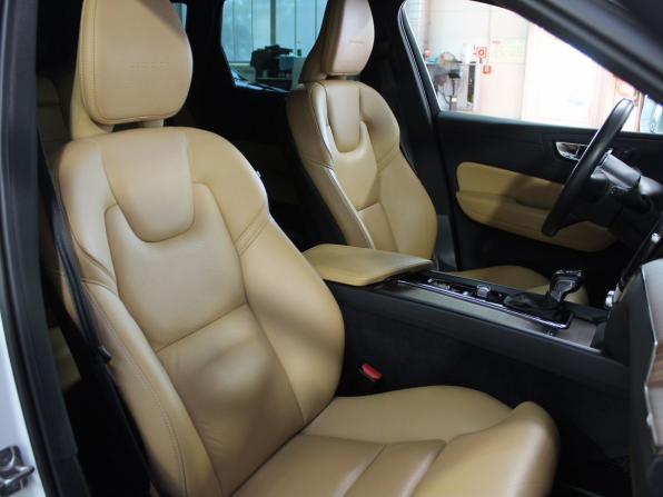 Volvo XC60 II с пробегом 2020 года, цена 3 370 000 рублей, 152742 км, внедорожник, Автокод Объявления