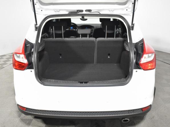Ford Focus III с пробегом 2014 года, цена 919 000 рублей, 97547 км, хэтчбек, Автокод Объявления