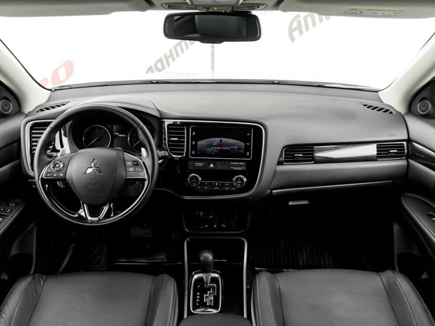 Mitsubishi Outlander III Рестайлинг 2 Екатеринбург  - изображение 13