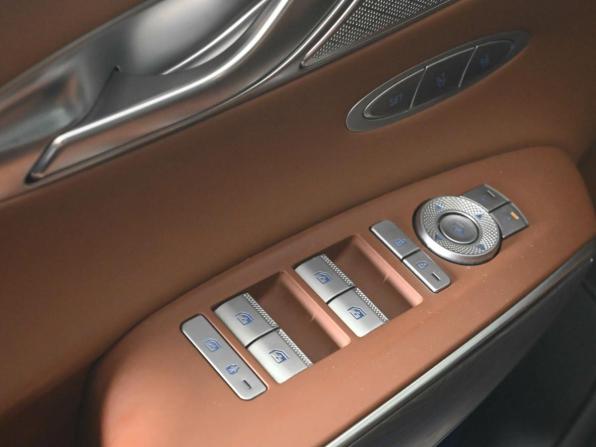 Genesis GV70 I с пробегом 2020 года, цена 4 990 000 рублей, 91095 км, внедорожник, Автокод Объявления