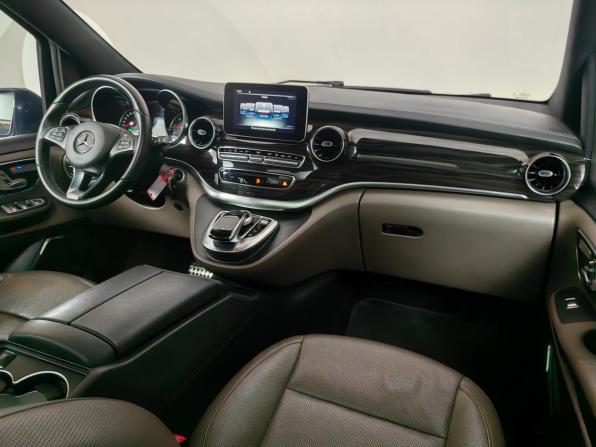 Mercedes-Benz V-Класс III (W447) с пробегом 2019 года, цена 4 555 000 рублей, 129061 км, минивэн, Автокод Объявления