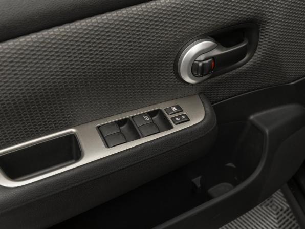 Nissan Tiida I Рестайлинг с пробегом 2010 года, цена 790 000 рублей, 159918 км, седан, Автокод Объявления