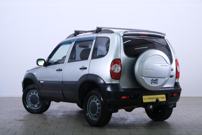 Chevrolet Niva I Рестайлинг с пробегом 2011 года, цена 499 000 рублей, 146000 км, внедорожник, Автокод Объявления
