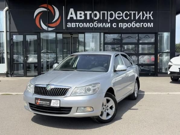Skoda Octavia II (A5) Рестайлинг с пробегом 2011 года, цена 818 000 рублей, 197597 км, лифтбек, Автокод Объявления