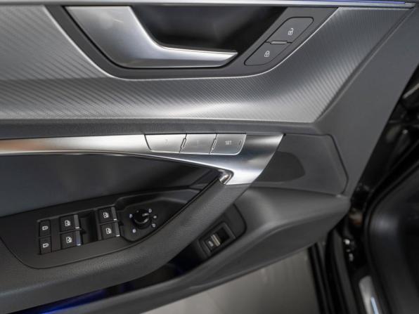 Audi A6 V (C8) с пробегом 2019 года, цена 4 280 000 рублей, 74046 км, седан, Автокод Объявления