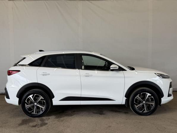 JAC JS6 с пробегом 2022 года, цена 1 690 000 рублей, 30644 км, внедорожник, Автокод Объявления