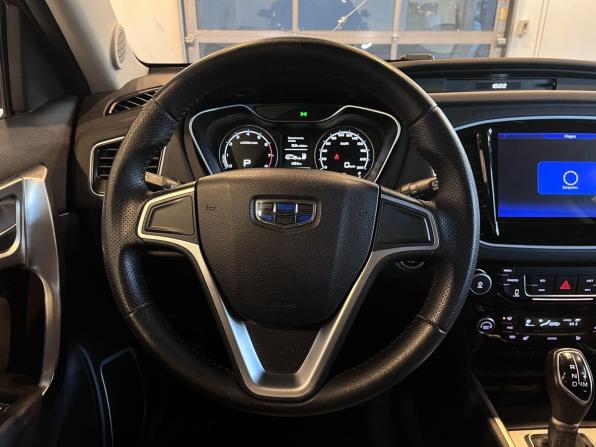 Geely Emgrand X7 I Рестайлинг 2 с пробегом 2019 года, цена 1 572 000 рублей, 68553 км, внедорожник, Автокод Объявления