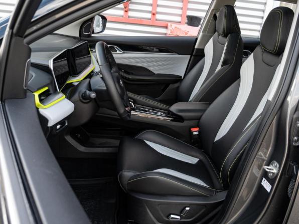 Geely Coolray I Рестайлинг с пробегом 2023 года, цена 2 100 000 рублей, 8138 км, внедорожник, Автокод Объявления